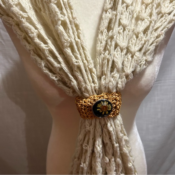 None Accessories - Crochet scarf